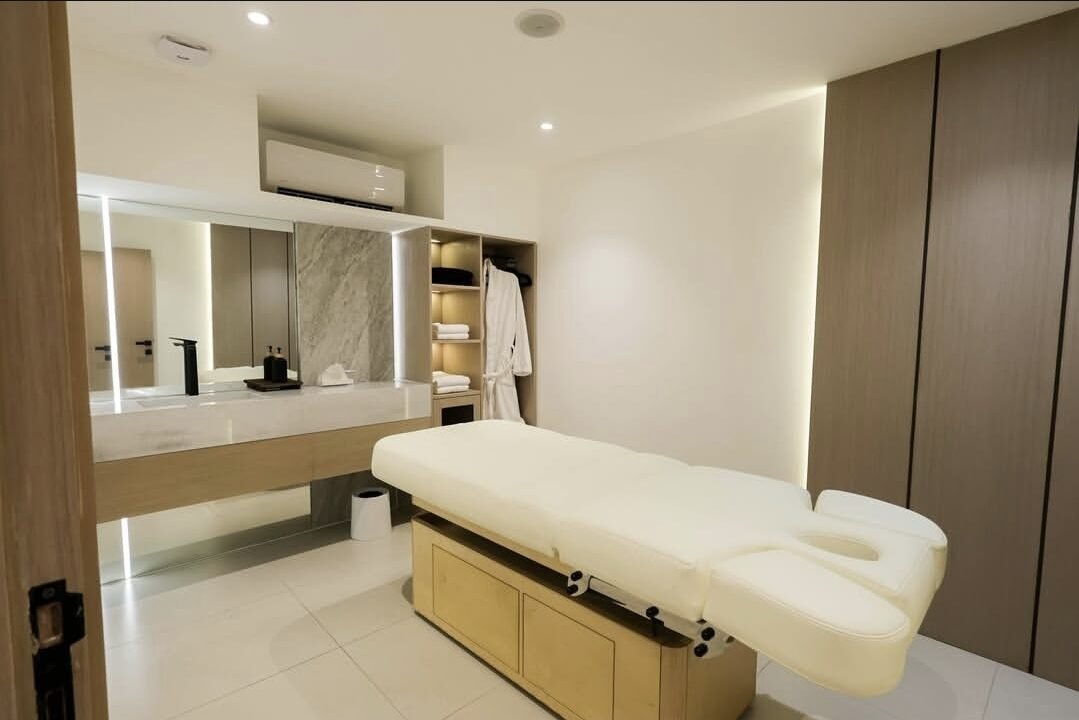 Facial treatment room at Antibes